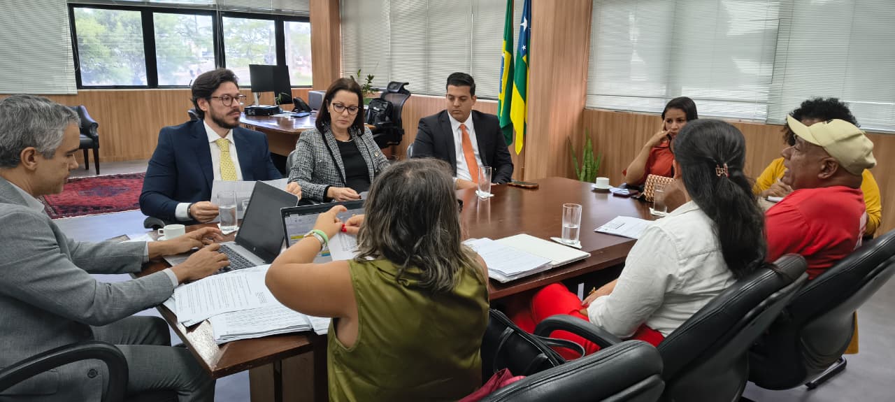 REUNIÃO SINDIBARRA 2.jpeg